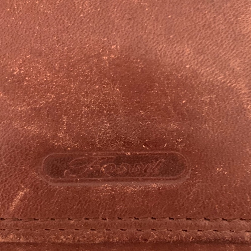 Distressed vintage fossil wallet - Picture 2 of 4